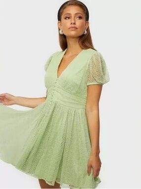 BARDOT | Bonnie dress in pistachio | size 10